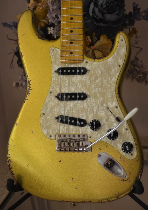American Fender Stratocaster Relic Custom Vintage Gold Chartreuse Sparkle Texas Specials image 1