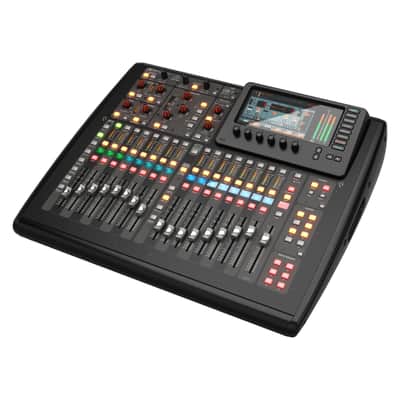 Behringer X32 Compact 40-Input, 25-Bus Digital Mixing Console image 2