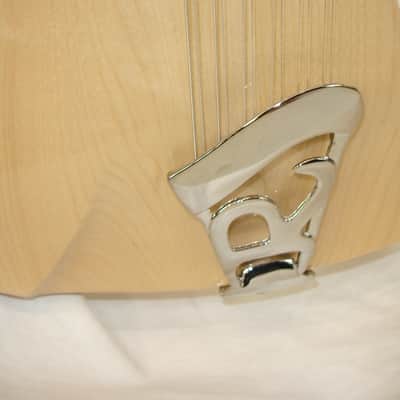 Rickenbacker 330/12 12-String Semi-Hollow Electric Guitar - MapleGlo image 5