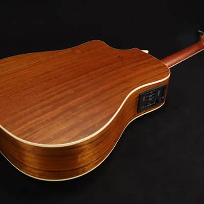 Taylor 410CE Dreadnought Cutaway Electric Spruce Top with Mahogany Back and Sides 2006 Used 054 image 8
