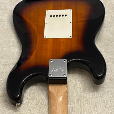 2007 Squier Stratocaster Bullet Strat Brown Sunburst Tremolo Rosewood Fretboard image 13