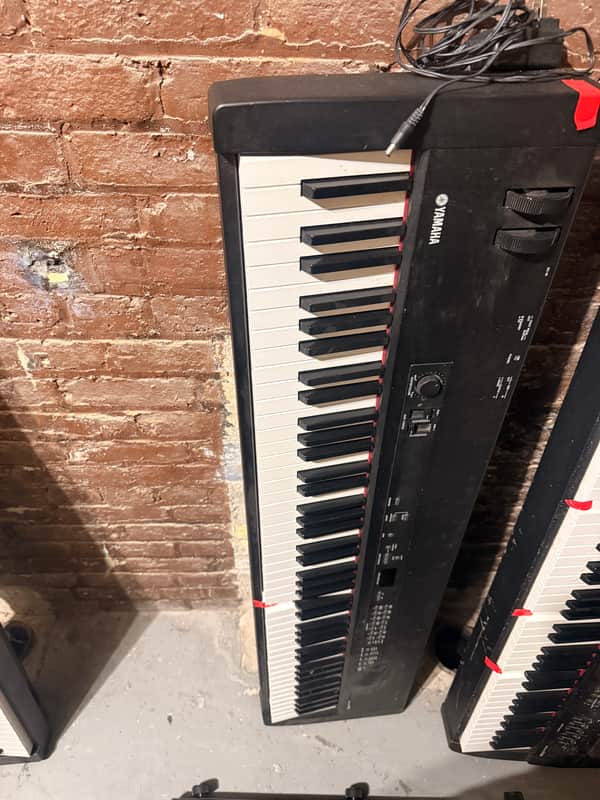 YAMAHA CP33 STAGE PIANO ステージピアノ　2010年製 Yamaha CP33 Stage Piano | Reverb