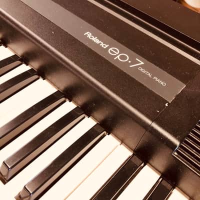 Roland EP7 Digital Home Piano image 4