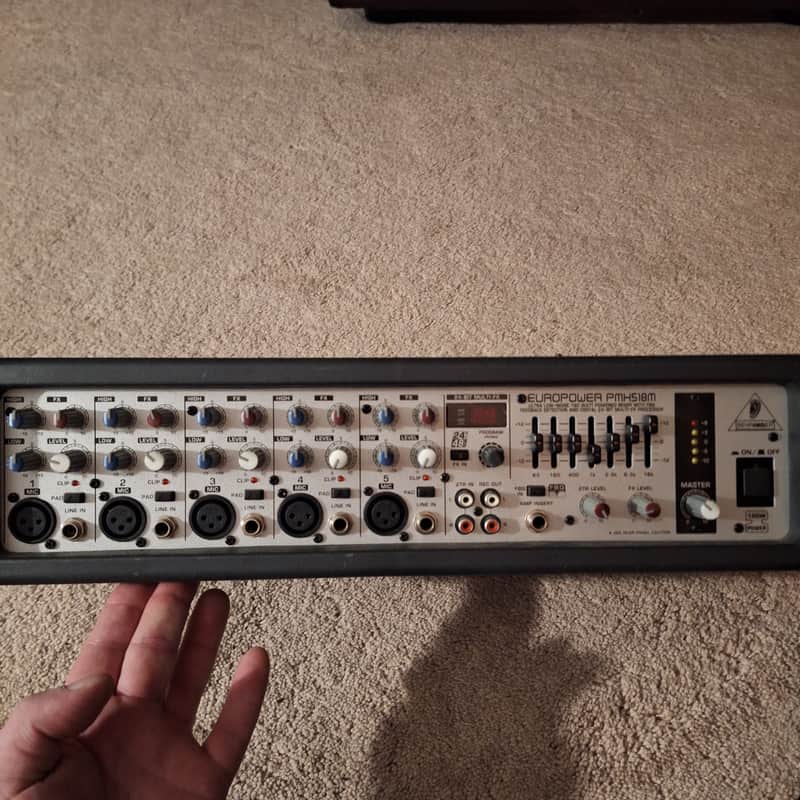 Behringer Europower EMX518M Powered P.A Mixer. image 1