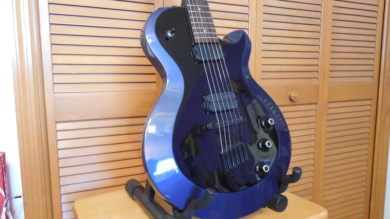 Yamaha AES720 BLACK/BLUE image 1