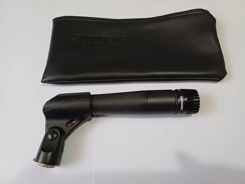 Shure SM57 Cardioid Dynamic Microphone - with zip case and mic clip image 1