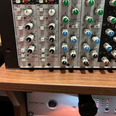 SSL X-Rack (2x VHD Input Module XR627, 2x EQ Module (xr625), 2x EQ Module (xr425), Stereo Bus Compressor Module (xr626)) image 2