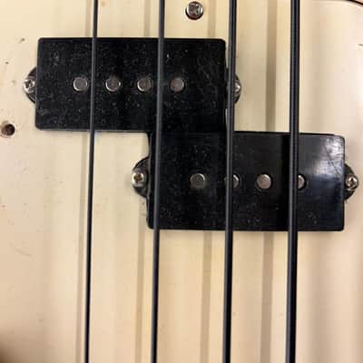 Fender Precision Bass with Rosewood Fretboard 1959 - 1964 - Red Refin image 12