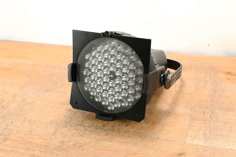 ETC Desire D60 Studio HD LED Par Wash Light CG01SMY image 1