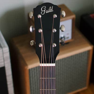 Guild Westerly Collection DS-240E Memoir with Gig Bag image 3