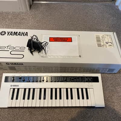 YAMAHA PSR-620 Portatone Keyboard | Reverb UK