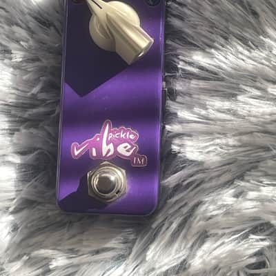 Lovepedal Pickle Vibe - Gearspace