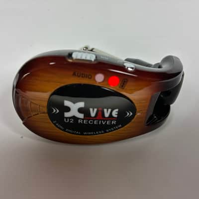 Xvive U2 Wireless Guitar System - Sunburst - Excellent Condition with Box and USB Charging Cable image 6