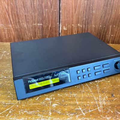 Roland MT-32 Multi-Timbre Sound Module w/ power supply LA Synthesis d50
