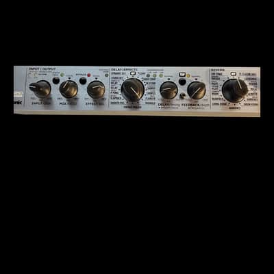 Line 6 AMPLIFi FX100 Tone Matching Amp / Effects Modeler 2010s - Black X4914 image 4