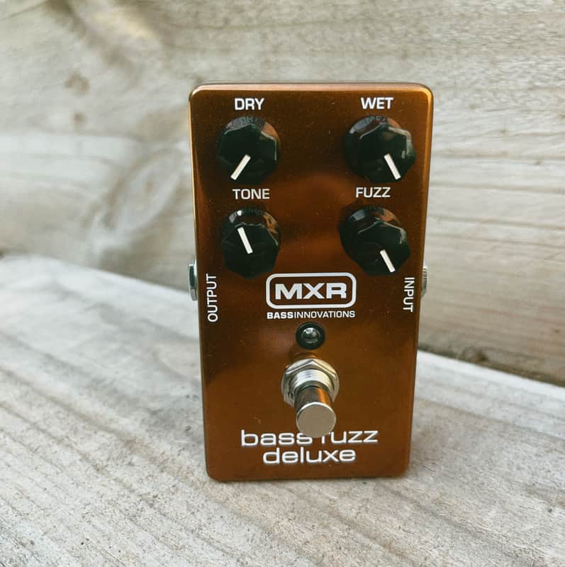 MXR M84 Bass Fuzz Deluxe