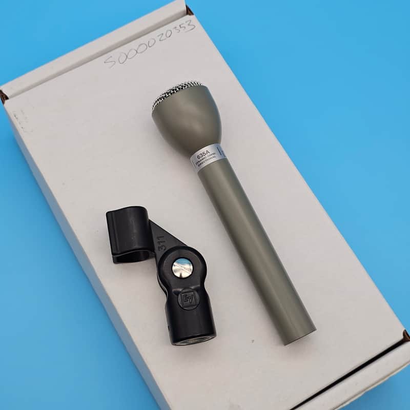 ☆Mint 2023 Electro-Voice 635A Omnidirectional Dynamic Microphone w/ Mic Clip and Box image 1