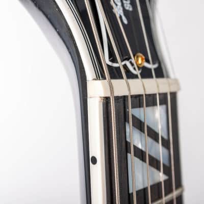 Gibson Les Paul Modern Supreme , Trans Ebony Burst | Demo image 12