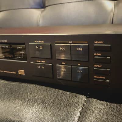 Xenon CDH-03F Compact Disc Player image 3