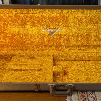 G&G Fender Custom Shop Brown Case image 1