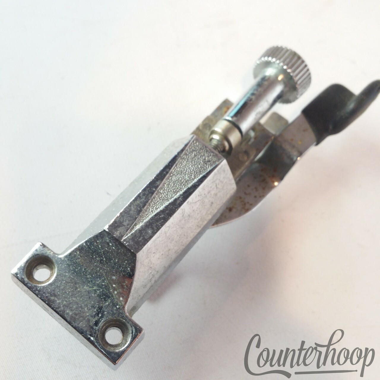 Pearl Snare Drum Throw-Off/Strainer 2 5/8"-3 1/4" Vintage Chrome Hardware Parts — main photograph