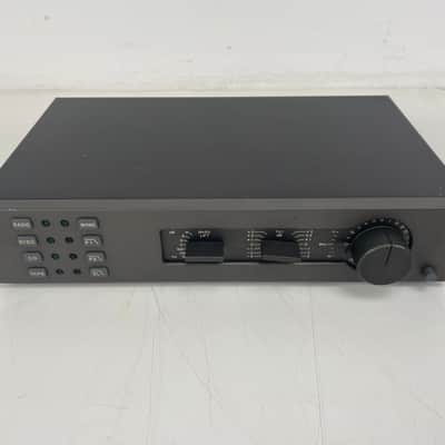Quad - 34 Control Unit/303 Power Amplifier - Inc. Power/AUX Cable image 10