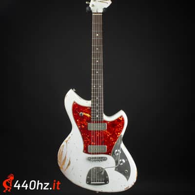Novo Serus J Dealer Limited - Olympic White over Aztec Gold image 4