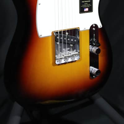 Fender American Vintage II '63 Telecaster 2024 3-Color Sunburst image 5
