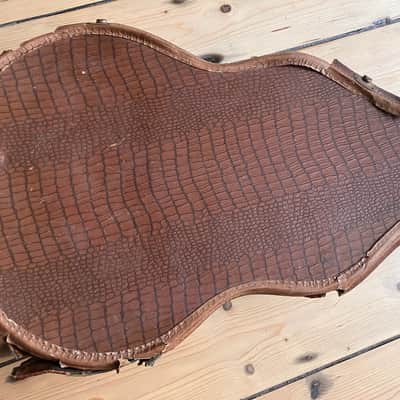 1960s Gibson Faux Alligator Chipboard Guitar Case in Terrible Condition image 2