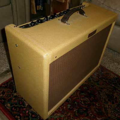 Fender Blues Deluxe Reissue 2-Channel 40-Watt 1x12" Guitar Combo 2005 - Present - Tweed image 2