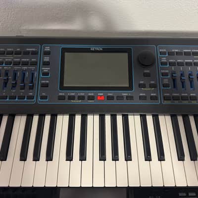 Ketron Event 76 - Professional Arranger Keyboard