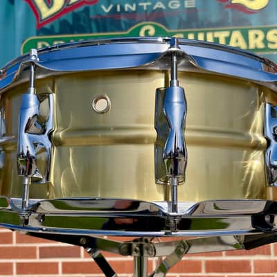 Yamaha RRS-1455 Recording Custom Brass 5.5x14 Snare Drum image 3
