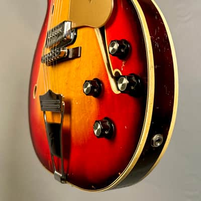Fender Coronado II 1967 - Sunburst image 12