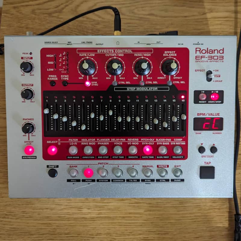 Roland EF-303 image 1
