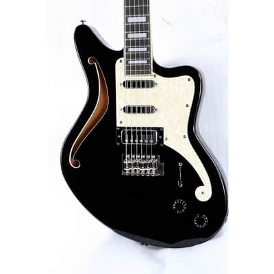 D'Angelico Premier Series Bedford SH Limited-Edition Electric Guitar with Tremolo Regular Black Flake image 3