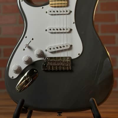 PRS SE Silver Sky Left-Handed Maple Fingerboard Electric Guitar - Overland Gray image 2