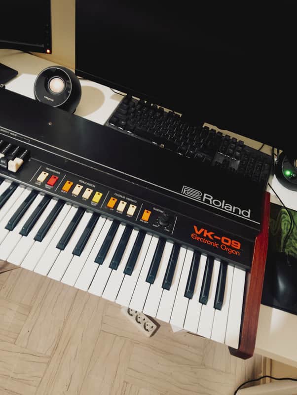 Roland Vk09 image 1
