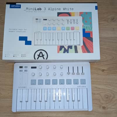 Arturia MiniLab MKIII 25-Key MIDI Controller image 2
