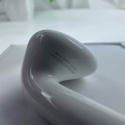 Apple AirPods 4 A3053 Wireless Earbuds with USB-C Charging Case image 6
