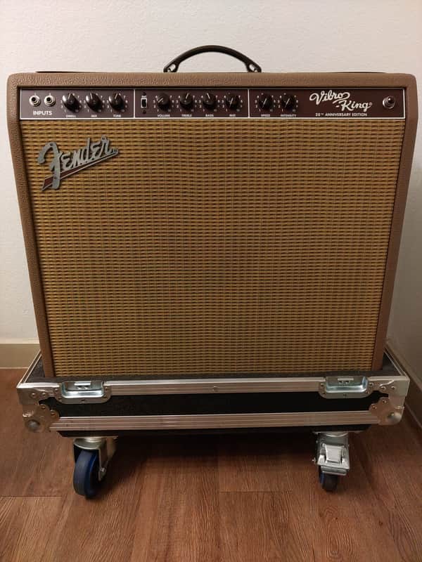 Fender Vibro-King 20th Anniversary Edition 60-Watt 3x10" Guitar Combo 2013 - 2016 - Brown image 1