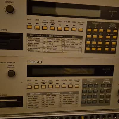 Akai S950 MIDI Digital Sampler 1988 - White Bild 2