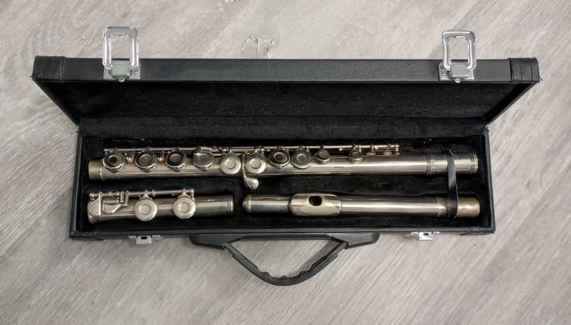 Armstrong 104 Student Model Closed-Hole Flute with C Foot, Offset G 2010s - Silver-Plated Bild 1