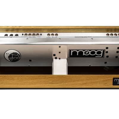 Moog Minimoog Model D Bob Moog Tribute Edition + Free SR Moog SoftCase image 4