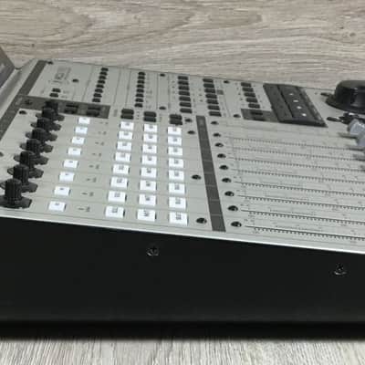Mackie MCU Control Universal Pro image 12