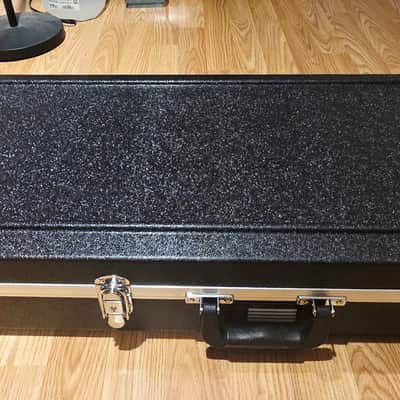 Gator GC-Electric-A Deluxe Molded Double-Cutaway Electric Guitar Case - Black image 5
