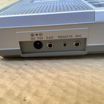 Sanyo Sanyo M-A5LL Portable cassette tape player recorder with pitch speed control and build in speaker Japan vintage image 4