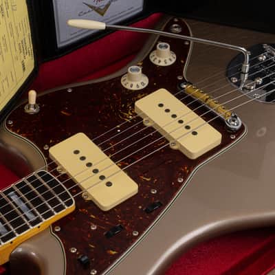 Fender Custom Shop '67 Jazzmaster Deluxe Closet Classic Electric Guitar, Rosewood Fingerboard, Shoreline Gold image 6