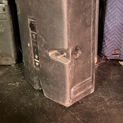 EV The Entertainer Tapco Model 100s Two Way Constant Directivity Speaker System 8 OHM image 8