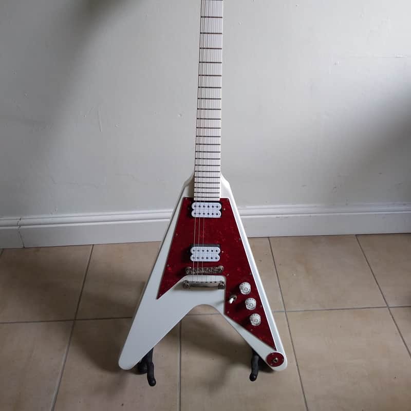 2019 – 2020 Epiphone Dave Rude Signature Flying V Alpine White