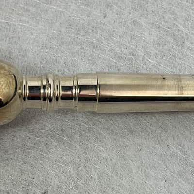 Bach TR300H2 Trumpet - Lacquered Brass w/ Case image 8